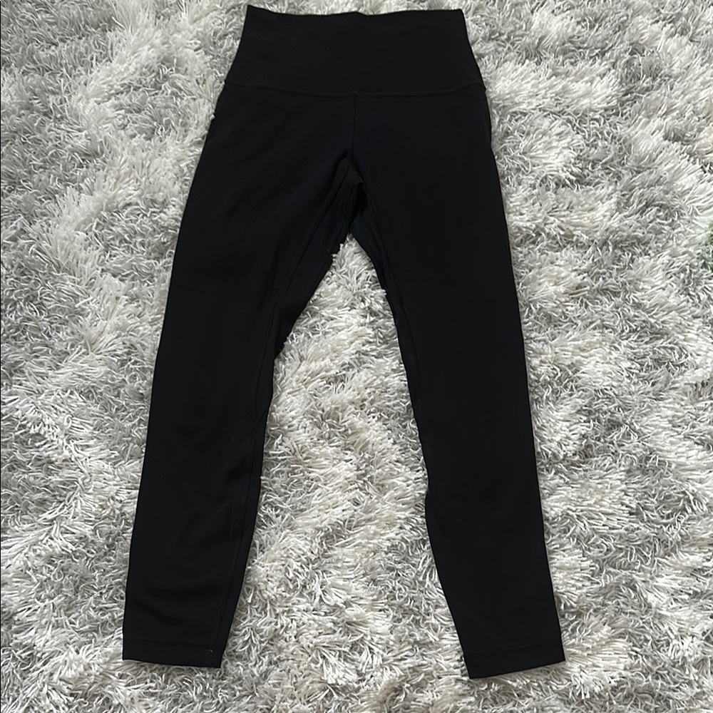 Black lululemon leggings